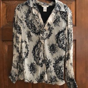 Blouse with light ruffle SZ Large.  Black & cream